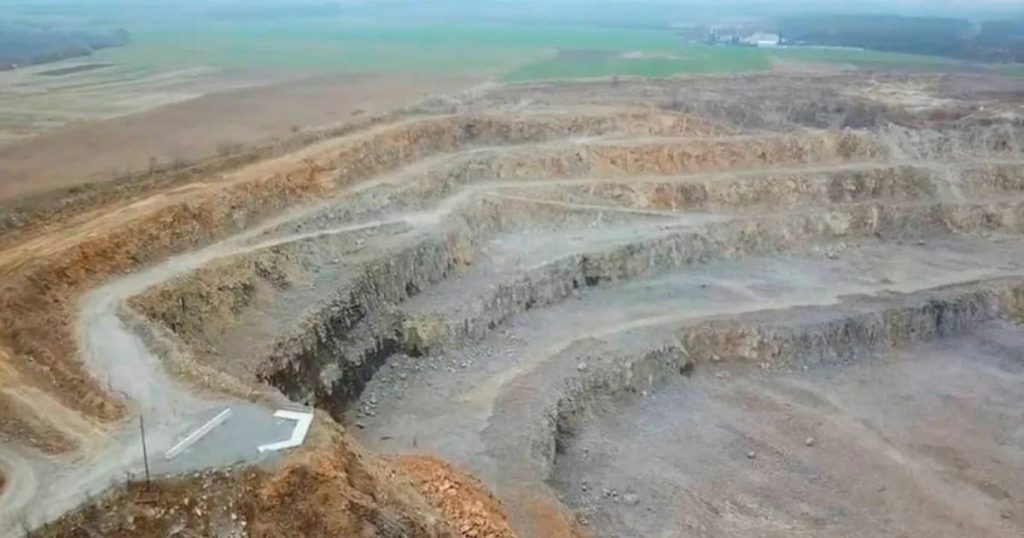 На Вінниччині 15 квітня проведуть плановий вибух у кар’єрі