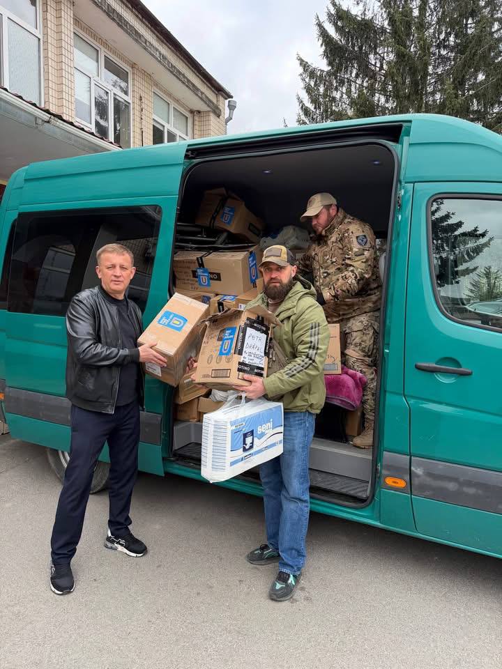 Сергій Кудлаєнко передав допомогу для військових у лікарнях