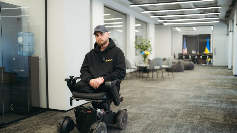 MHP Run4Victory у Києві: марафон допоможе ветерану зібрати 1,7 млн грн на протези