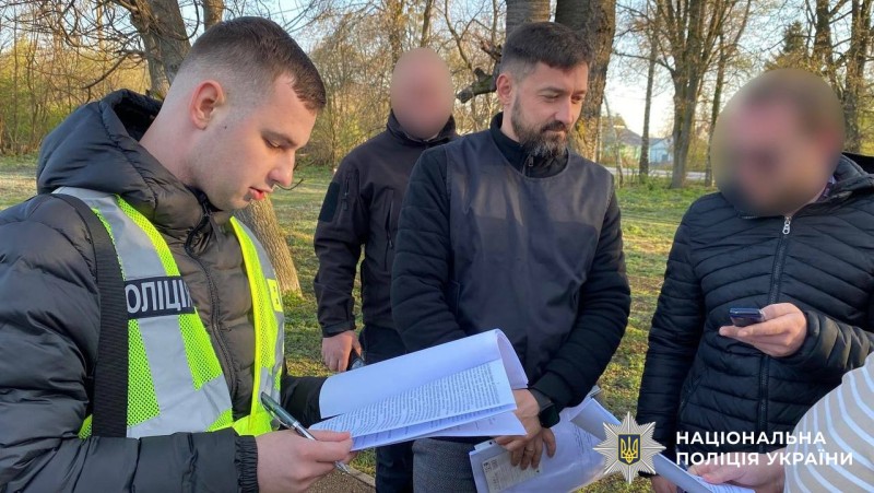 На Вінниччині лікар провів безпідставну операцію, щоб допомогти з відстрочкою