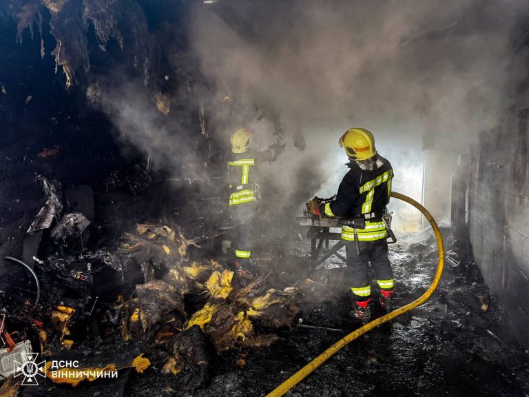 На Вінниччині через коротке замикання згорів гараж