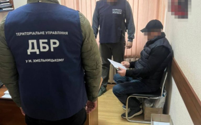 Начальник колонії на Вінниччині незаконно нараховував собі премії