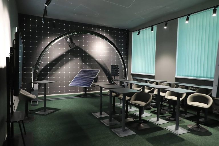 Нові лабораторії у технічному університеті: у Вінниці розвивають науку та інновації