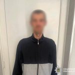 Пошкодив двері та намагався викрасти техніку: у Вінниці затримали зловмисника