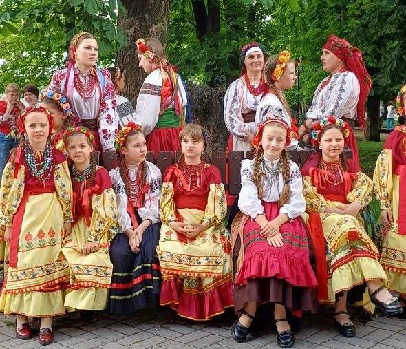 День вишиванки у Вінниці: народні танці, українські пісні та виставка майстрів області
