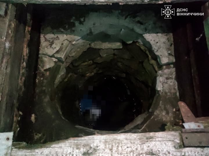 На Вінниччині 92-річна жінка загинула після падіння у криницю