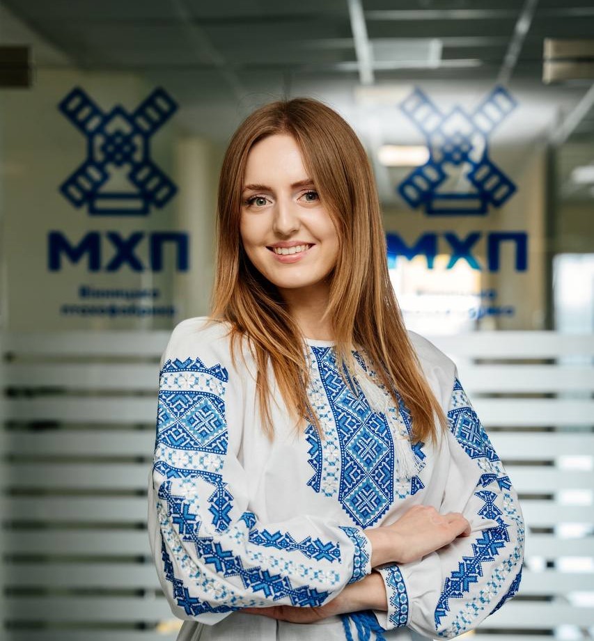 Від випускниці коледжу до ветеринарної лікарки: історія професійного старту Вікторії Ганаги на Вінницькій птахофабриці