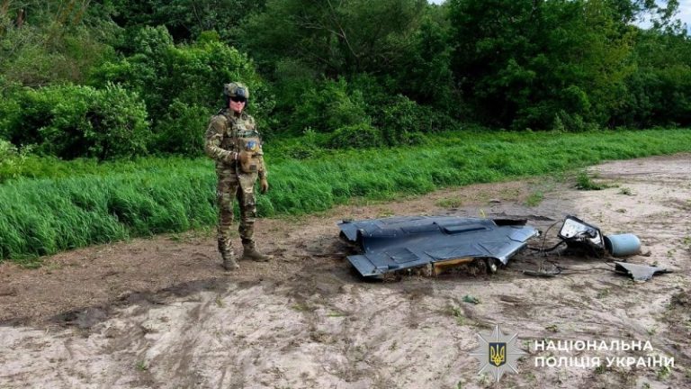 На Вінниччині вилучили небезпечні уламки ракет Х-101 та дрона «Герань-2»