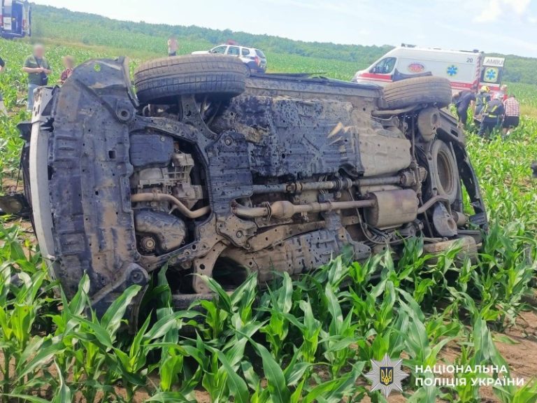 Смертельна ДТП на Вінниччині: загинули чоловік і жінка