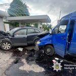 Біля Комарова на Вінниччині зіткнулися три автомобілі: є постраждалий