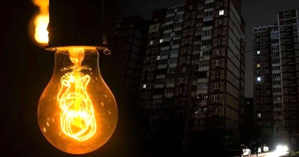 Світло вимикатимуть із 17:00 до 22:00: графіки для Вінниччини