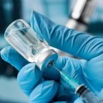 Які вакцини рекомендовані людям із хронічними захворюваннями: пояснення лікарів