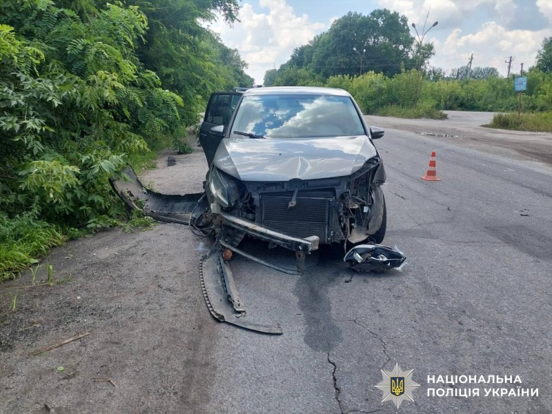 На Вінниччині за добу сталися дві ДТП: постраждали пасажирка та водій