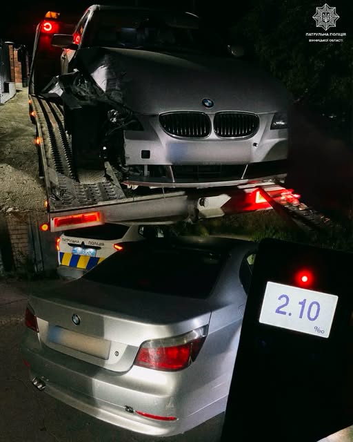 У Вінниці п'яна водійка BMW врізалася в паркан