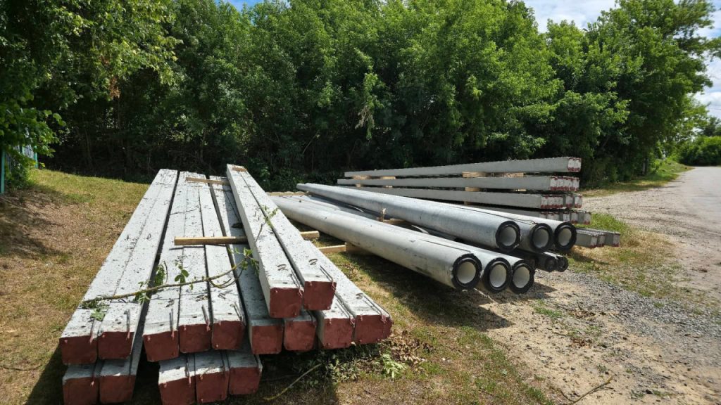У селах Прибузьке та Тютьки модернізують електромережі: що зміниться