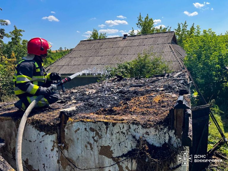На Вінниччині за добу сталося 8 пожеж: у Ладижині евакуювали 15 людей