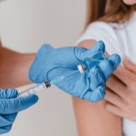 Безкоштовна вакцинація проти ВПЛ: до регіонів доставляють нові партії вакцини