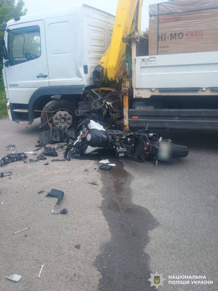 У Вінниці в ДТП загинули мотоцикліст і 16-річний пасажир