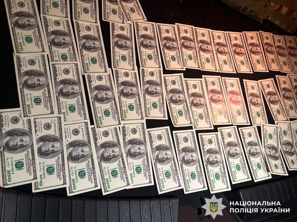 На Вінниччині затримали чоловіка, який за $5000 обіцяв переправити ухилянта до Молдови