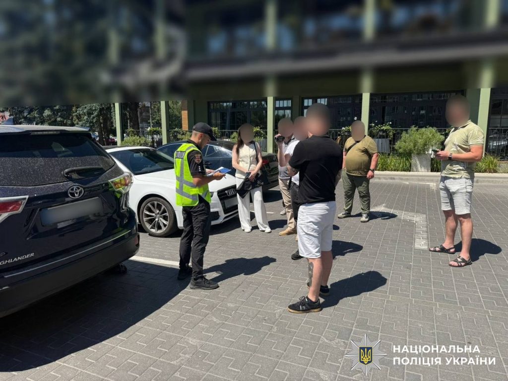 На Вінниччині затримали чоловіка, який за $33 тисячі обіцяв оформити інвалідність