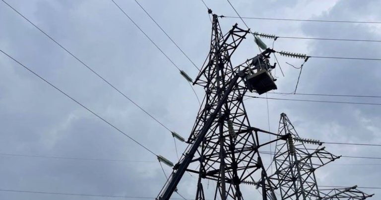 Де у Вінниці 28 серпня ремонтують водогони та відключатимуть світло: перелік адрес