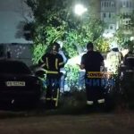 У Вінниці дерево впало на автомобіль, який придбали для ЗСУ