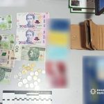Побив і пограбував сестру: на Вінниччині затримали 48-річного чоловіка