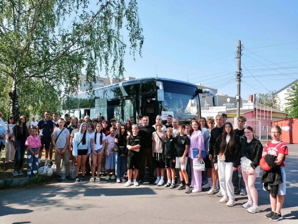Діти полеглих та важкопоранених воїнів із Вінниччини відпочинуть у Латвії