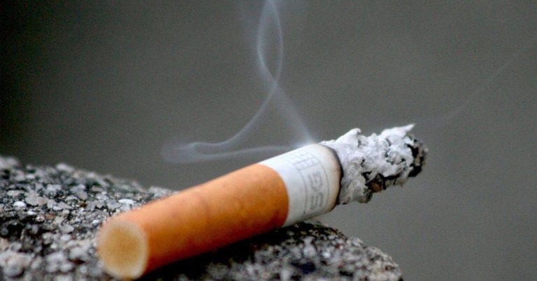 На Вінниччині через куріння сталися 101 пожежа: 16 людей загинулиНа Вінниччині через куріння сталися 101 пожежа: 16 людей загинули