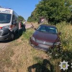 Volkswagen збив пішохода, а вантажівка DAF — велосипедистку: деталі двох ДТП на Вінниччині