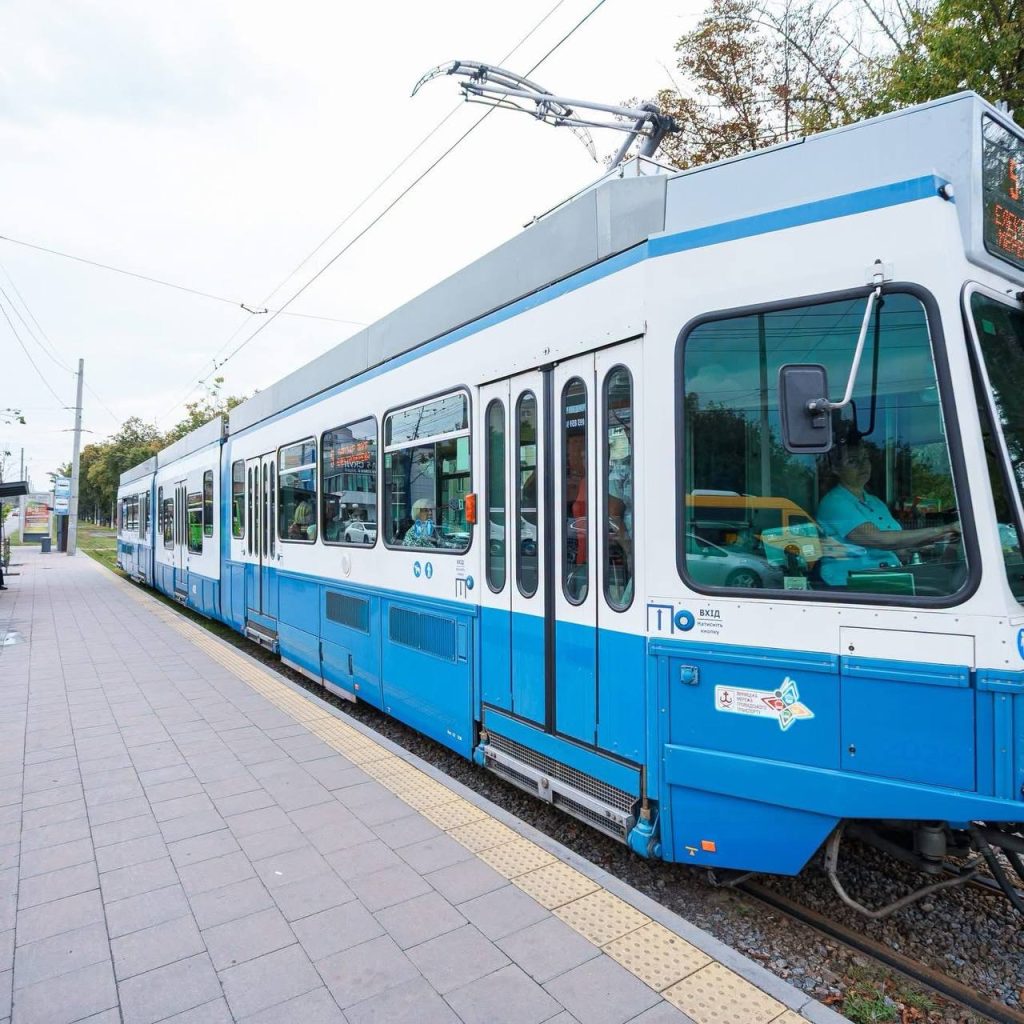 У Вінниці на маршрут №5 випустили ще один низькопідлоговий трамвай Tram 2000