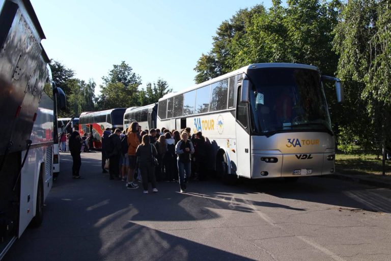 352 дитини Захисників та Захисниць із Вінниччини вирушили на відпочинок до Закарпаття