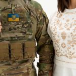 Від шевронів до кептаря: МХП та Gaptuvalnya створили благодійну колекцію на підтримку захисників