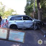 У Вінниці водій із фальшивим посвідченням правоохоронця намагався втекти та скоїв дві ДТП