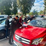 4500 доларів за незаконний виїзд: у Вінниці затримали «перевізника» з клієнтом