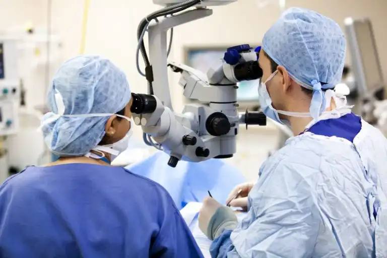 Очне протезування у Вінниці: військові та цивільні можуть отримати допомогу безкоштовно