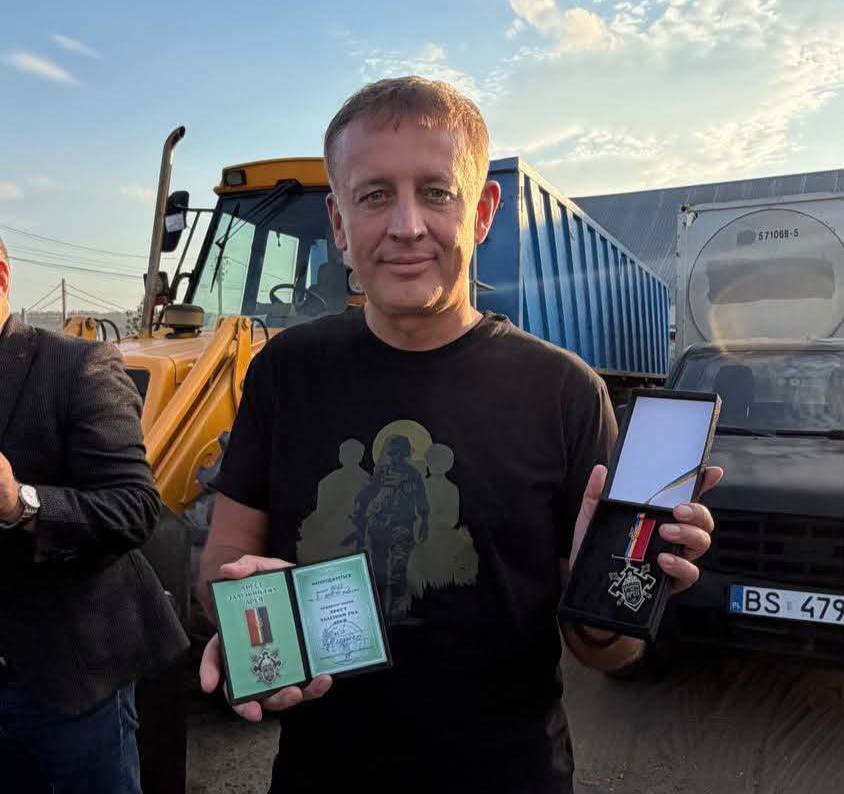 Сергій Кудлаєнко отримав відзнаку «Залізний тил Арея» від 253-го окремого штурмового батальйону
