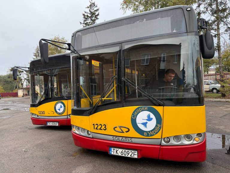 Вінниця готує 12 польських автобусів для перевезень під час відключень світла