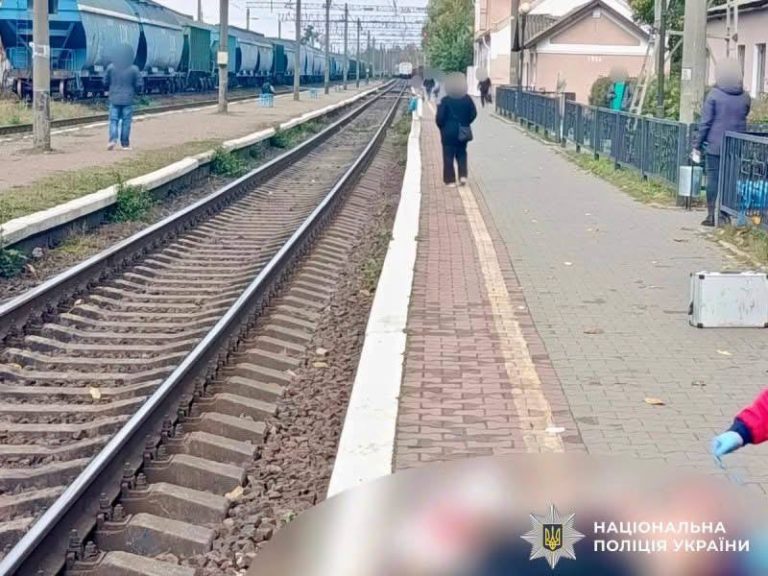 На Вінниччині 76-річний чоловік загинув після наїзду потяга