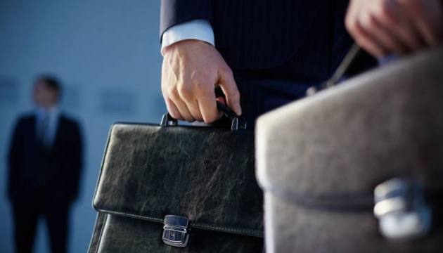 Ветерани можуть пройти стажування в дипломатичній службі України: як долучитися